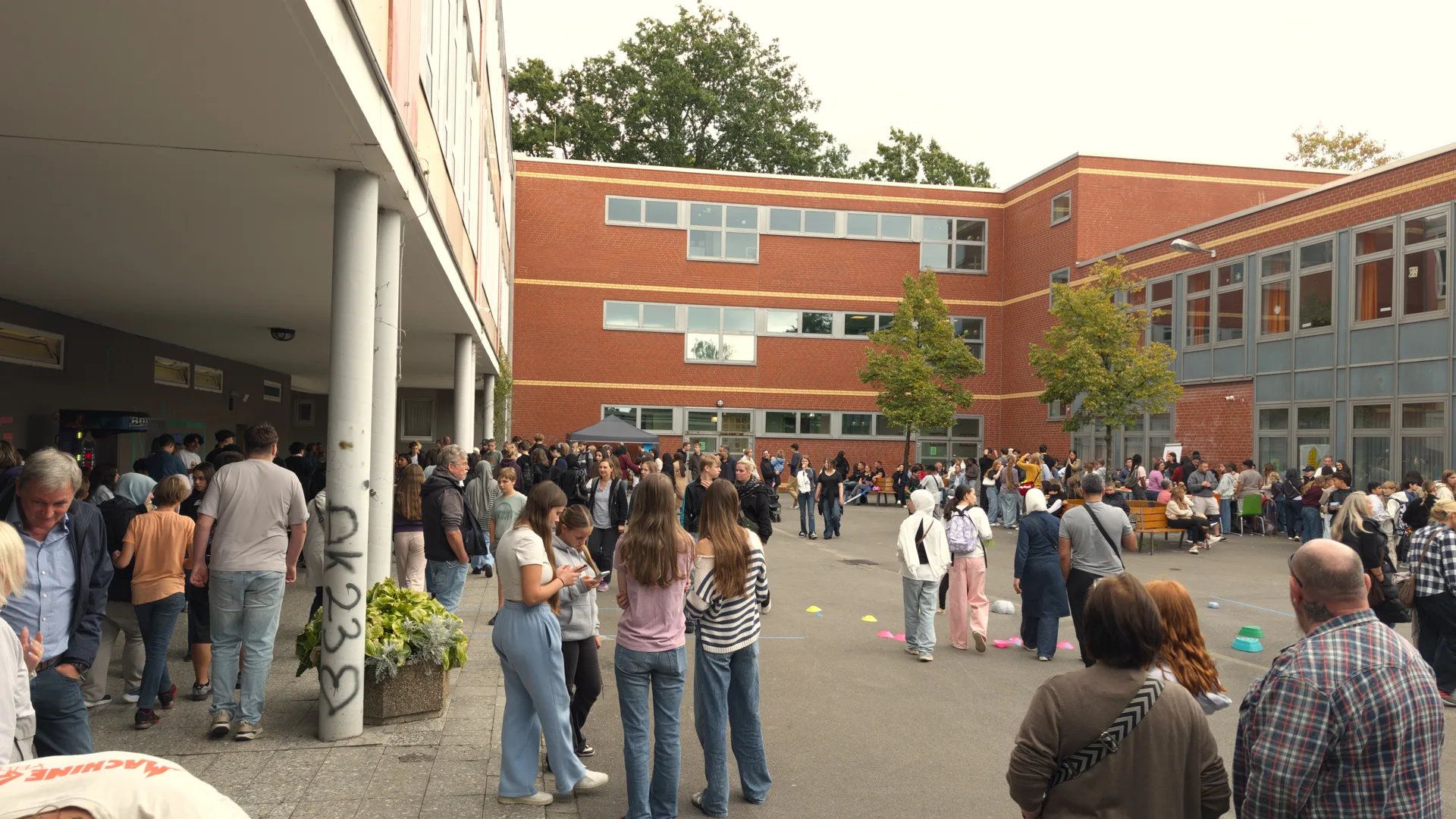 PXL_20260918_133012345.jpg